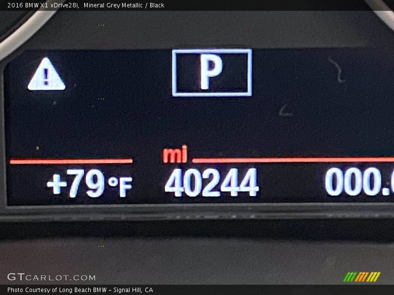 Mineral Grey Metallic / Black 2016 BMW X1 xDrive28i