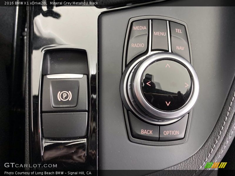Mineral Grey Metallic / Black 2016 BMW X1 xDrive28i