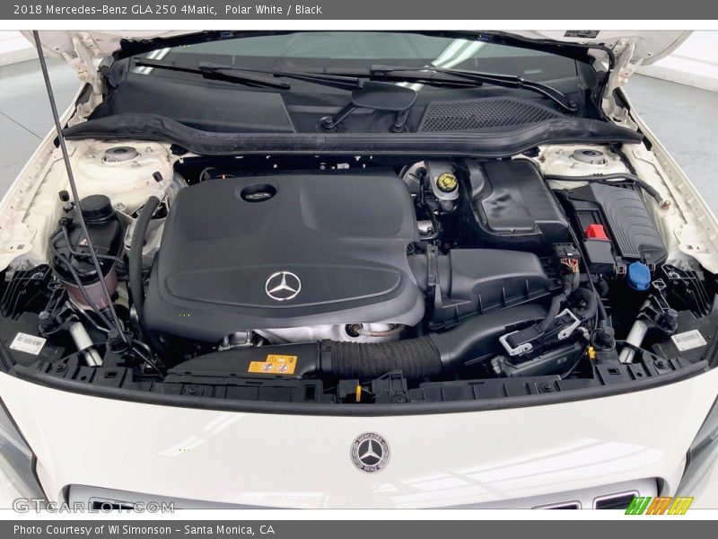 Polar White / Black 2018 Mercedes-Benz GLA 250 4Matic