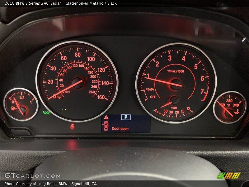Glacier Silver Metallic / Black 2018 BMW 3 Series 340i Sedan