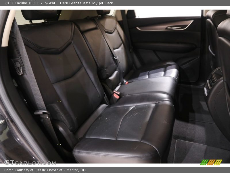 Dark Granite Metallic / Jet Black 2017 Cadillac XT5 Luxury AWD