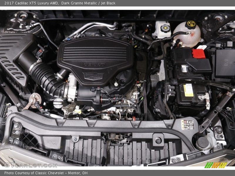 Dark Granite Metallic / Jet Black 2017 Cadillac XT5 Luxury AWD