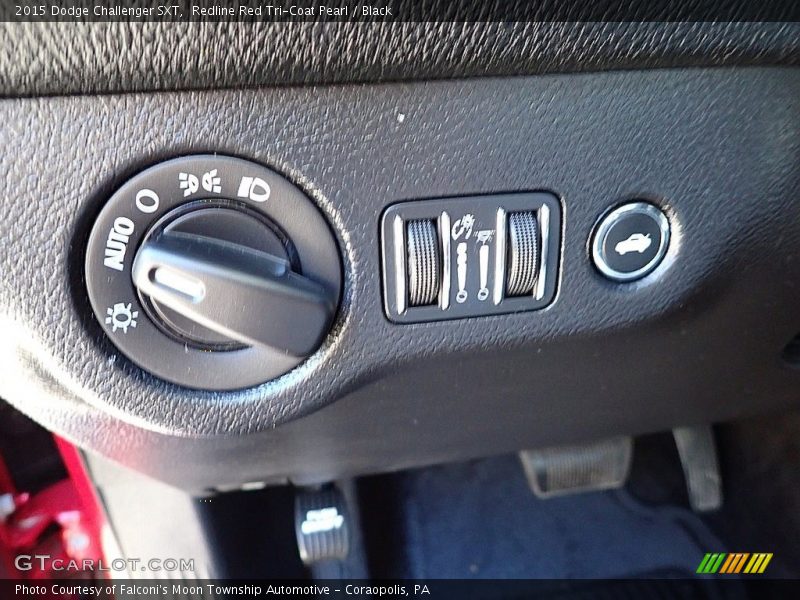 Redline Red Tri-Coat Pearl / Black 2015 Dodge Challenger SXT