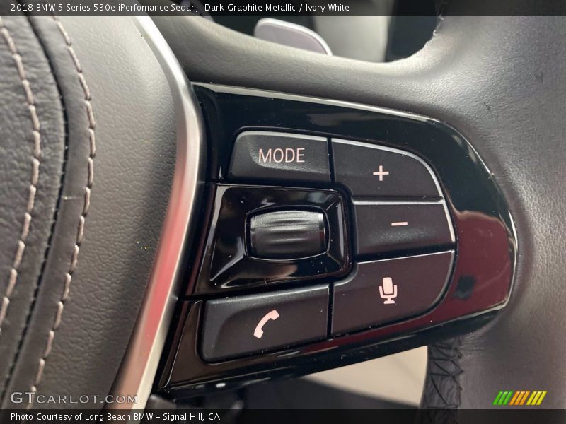 Dark Graphite Metallic / Ivory White 2018 BMW 5 Series 530e iPerfomance Sedan