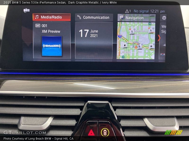 Dark Graphite Metallic / Ivory White 2018 BMW 5 Series 530e iPerfomance Sedan