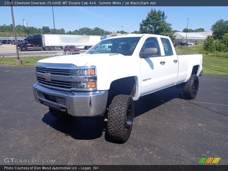 Front 3/4 View of 2015 Silverado 2500HD WT Double Cab 4x4