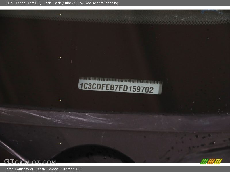 Pitch Black / Black/Ruby Red Accent Stitching 2015 Dodge Dart GT
