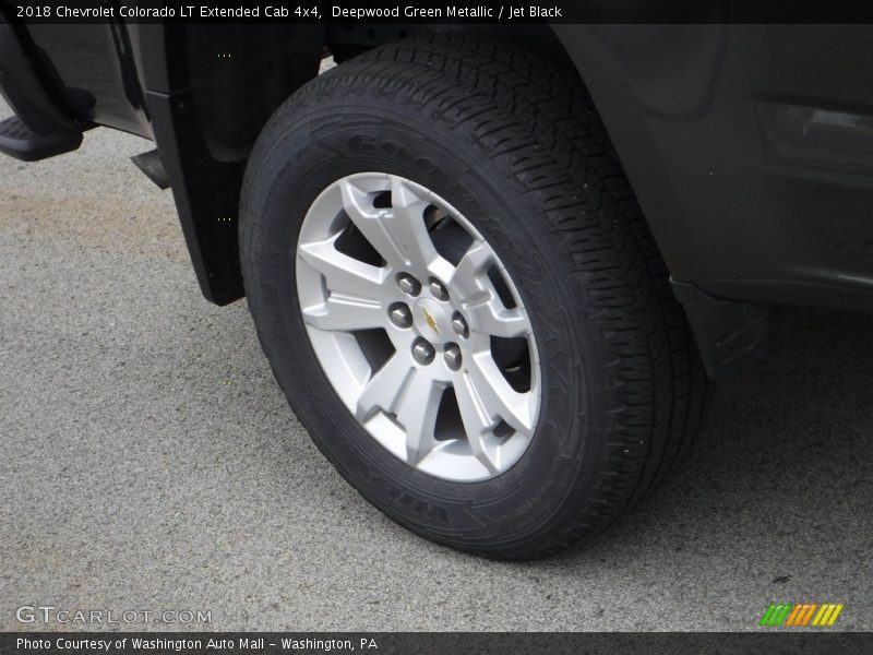 Deepwood Green Metallic / Jet Black 2018 Chevrolet Colorado LT Extended Cab 4x4