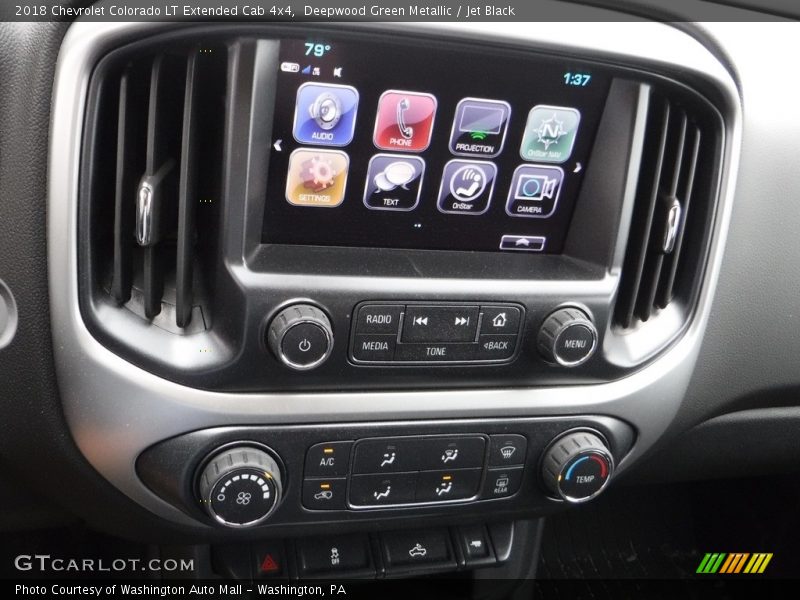 Deepwood Green Metallic / Jet Black 2018 Chevrolet Colorado LT Extended Cab 4x4