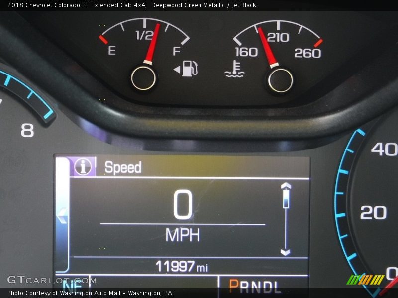 Deepwood Green Metallic / Jet Black 2018 Chevrolet Colorado LT Extended Cab 4x4