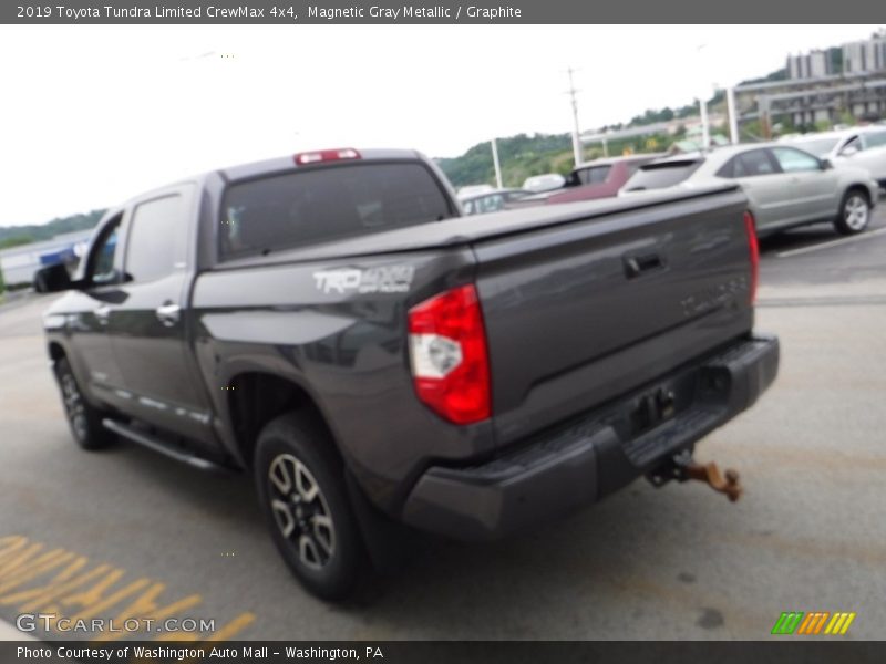 Magnetic Gray Metallic / Graphite 2019 Toyota Tundra Limited CrewMax 4x4