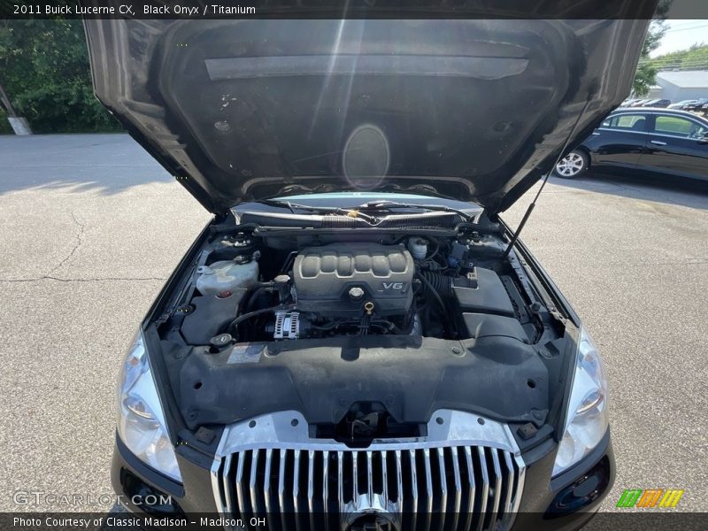 Black Onyx / Titanium 2011 Buick Lucerne CX