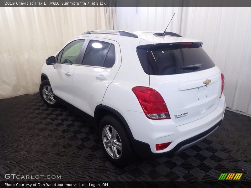 Summit White / Jet Black 2019 Chevrolet Trax LT AWD