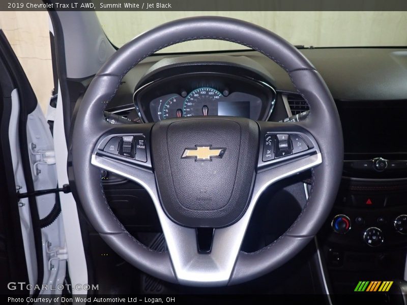 Summit White / Jet Black 2019 Chevrolet Trax LT AWD