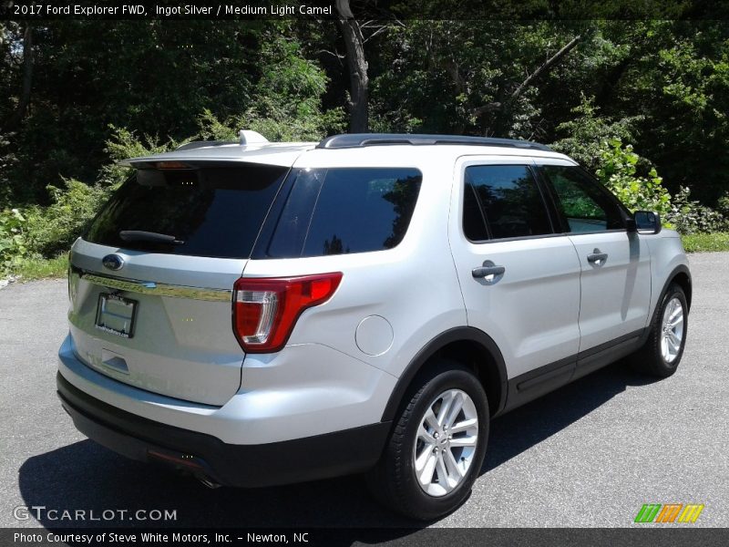 Ingot Silver / Medium Light Camel 2017 Ford Explorer FWD