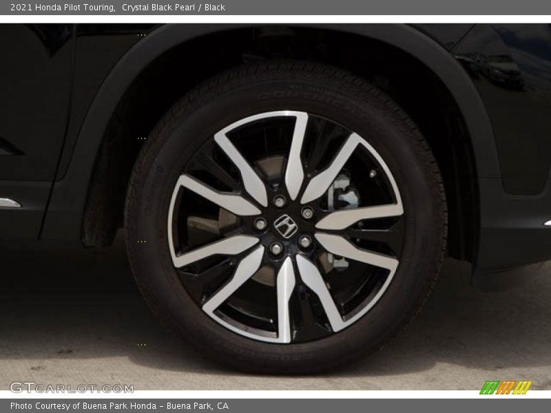 Crystal Black Pearl / Black 2021 Honda Pilot Touring