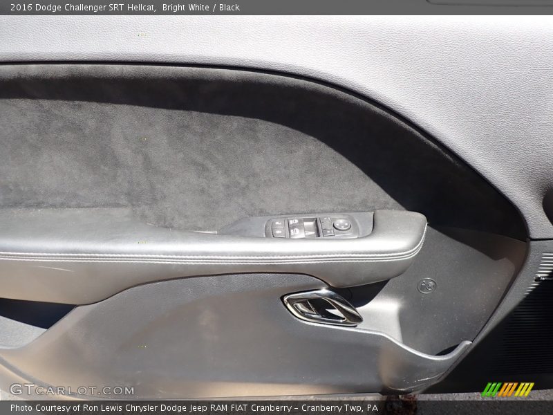 Bright White / Black 2016 Dodge Challenger SRT Hellcat