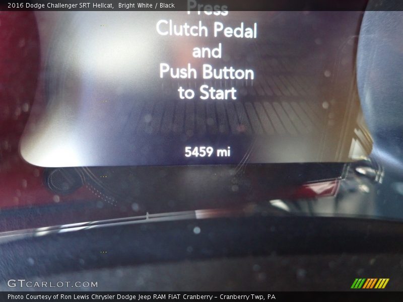 Bright White / Black 2016 Dodge Challenger SRT Hellcat