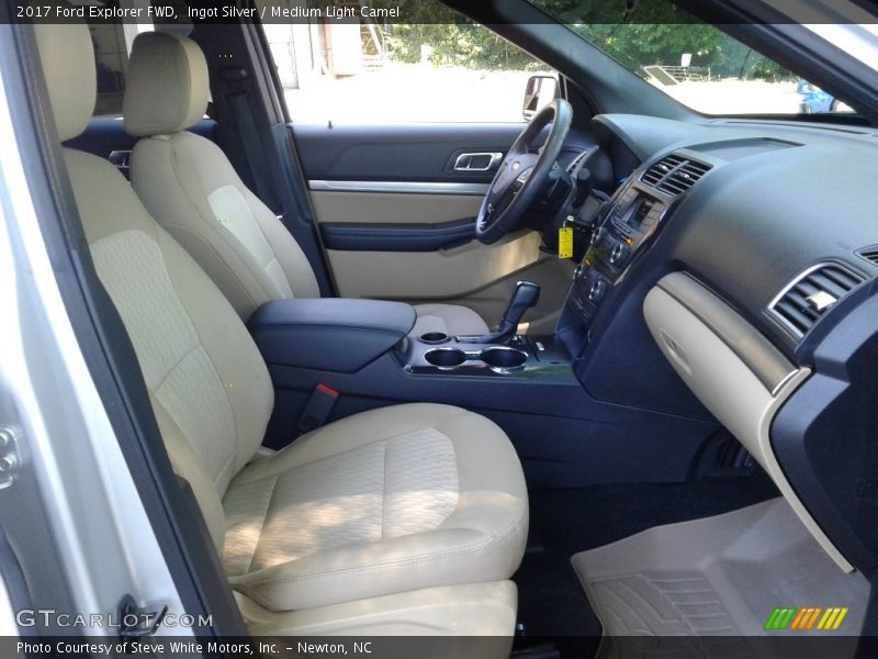 Ingot Silver / Medium Light Camel 2017 Ford Explorer FWD