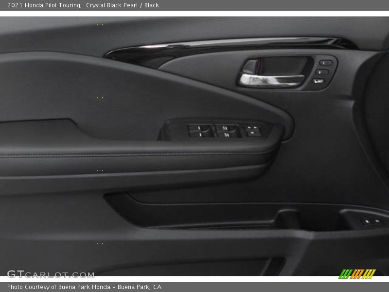 Crystal Black Pearl / Black 2021 Honda Pilot Touring