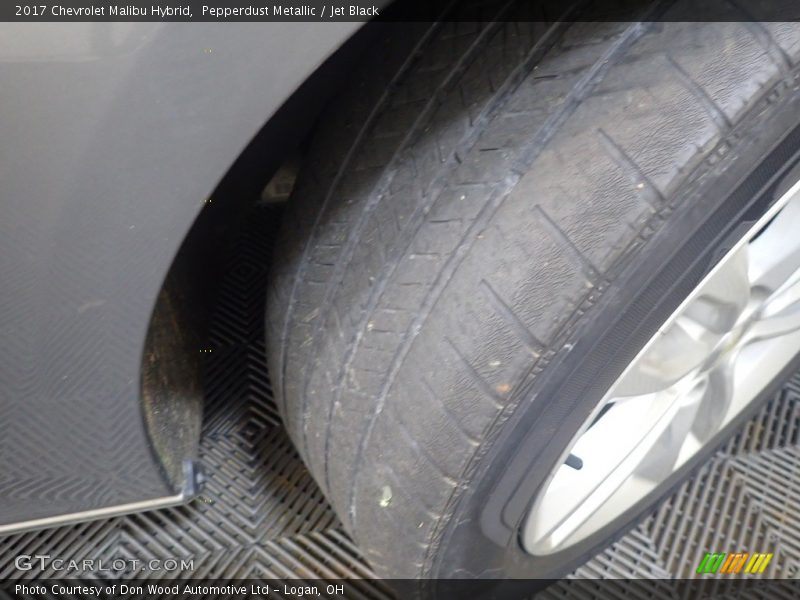 Pepperdust Metallic / Jet Black 2017 Chevrolet Malibu Hybrid