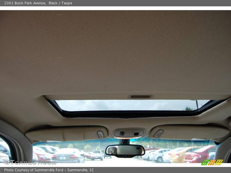 Black / Taupe 2001 Buick Park Avenue