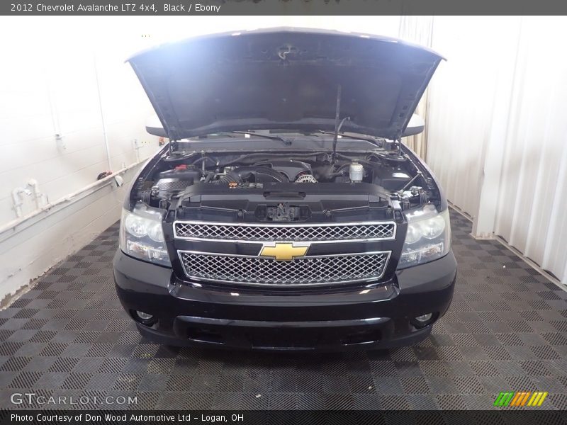 Black / Ebony 2012 Chevrolet Avalanche LTZ 4x4
