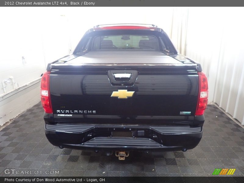 Black / Ebony 2012 Chevrolet Avalanche LTZ 4x4