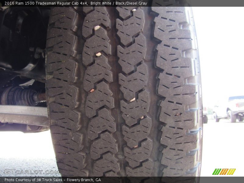 Bright White / Black/Diesel Gray 2016 Ram 1500 Tradesman Regular Cab 4x4