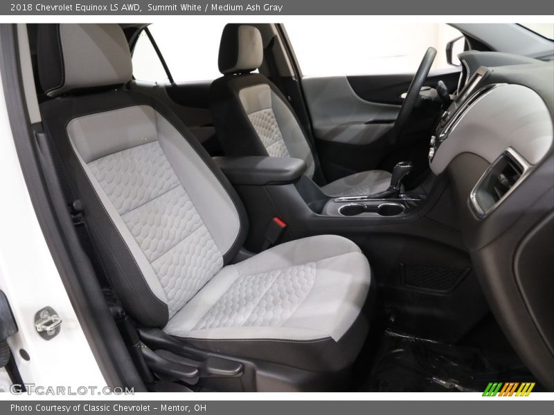 Summit White / Medium Ash Gray 2018 Chevrolet Equinox LS AWD