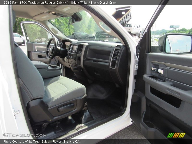 Bright White / Black/Diesel Gray 2016 Ram 1500 Tradesman Regular Cab 4x4