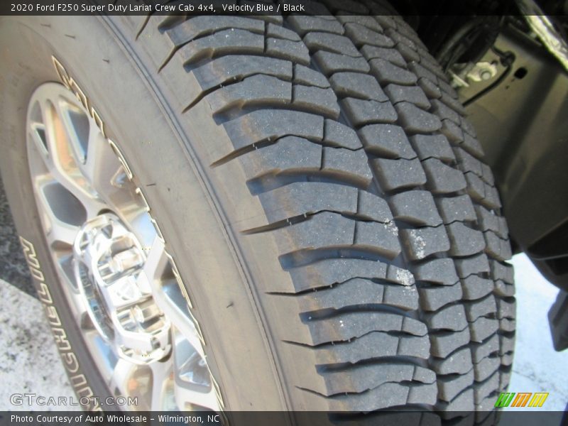 Velocity Blue / Black 2020 Ford F250 Super Duty Lariat Crew Cab 4x4