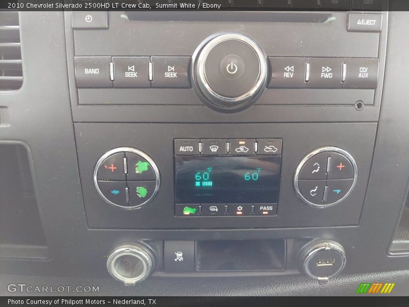 Summit White / Ebony 2010 Chevrolet Silverado 2500HD LT Crew Cab