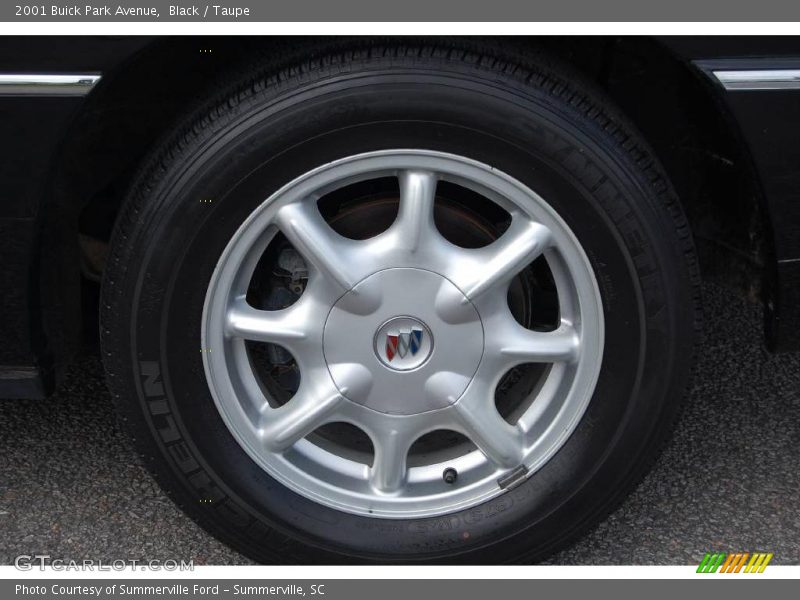 Black / Taupe 2001 Buick Park Avenue
