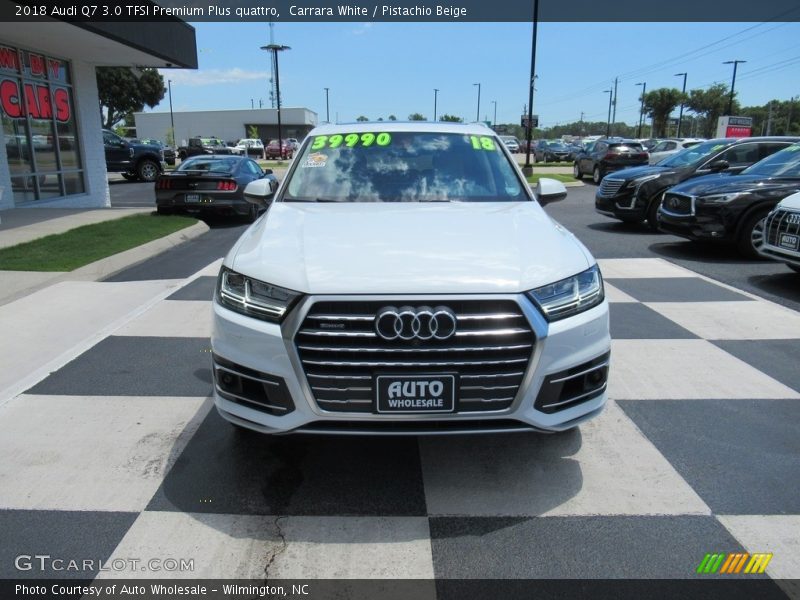 Carrara White / Pistachio Beige 2018 Audi Q7 3.0 TFSI Premium Plus quattro