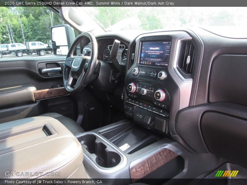 Summit White / Dark Walnut/Dark Ash Gray 2020 GMC Sierra 2500HD Denali Crew Cab 4WD