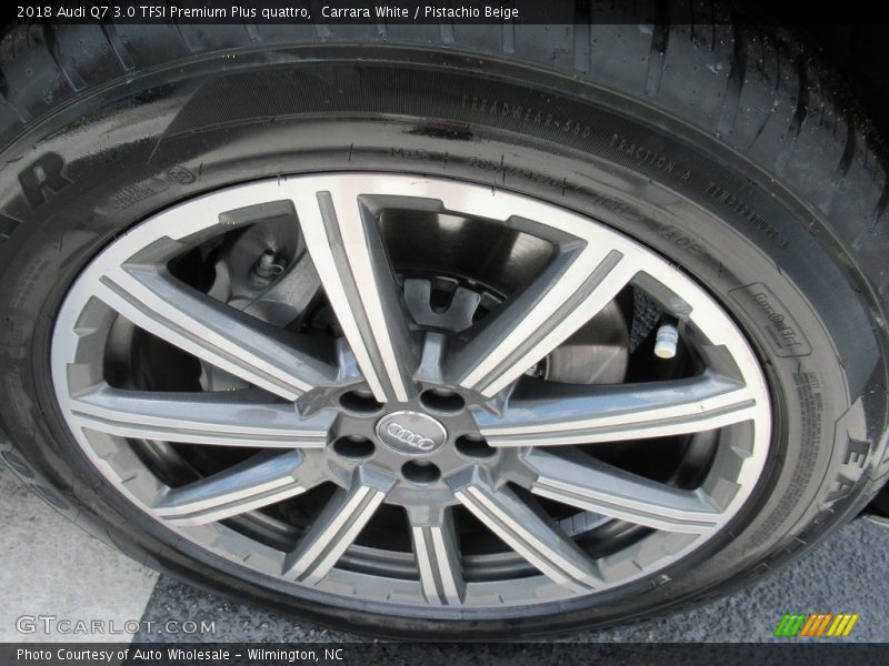 Carrara White / Pistachio Beige 2018 Audi Q7 3.0 TFSI Premium Plus quattro
