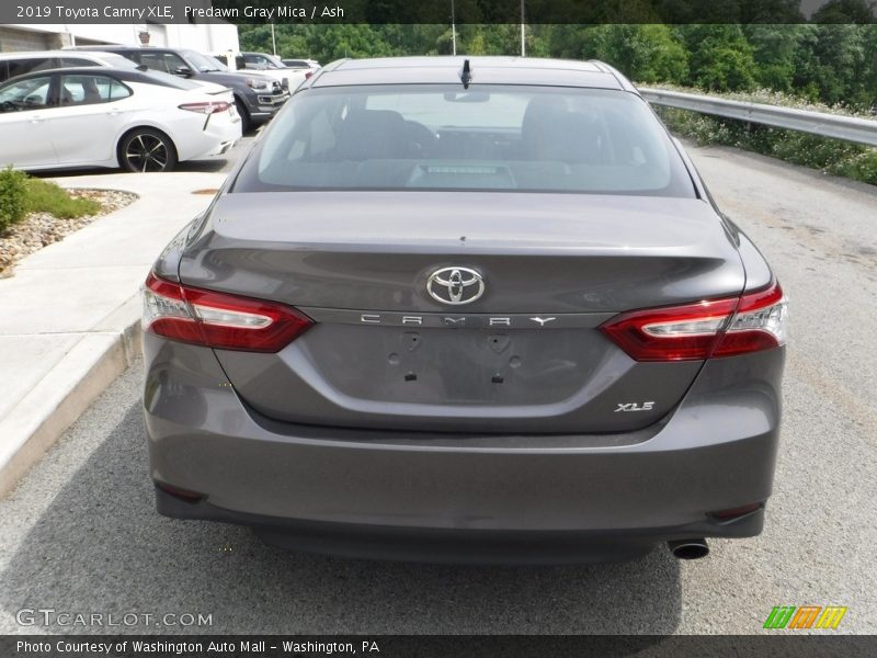 Predawn Gray Mica / Ash 2019 Toyota Camry XLE