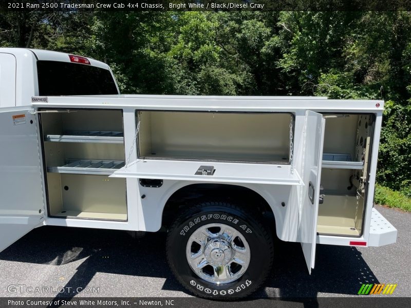 Bright White / Black/Diesel Gray 2021 Ram 2500 Tradesman Crew Cab 4x4 Chassis