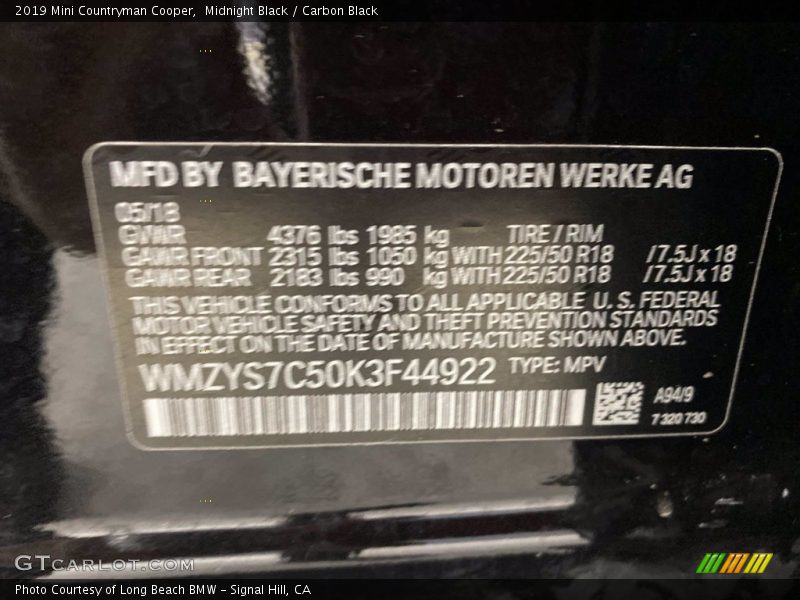 Midnight Black / Carbon Black 2019 Mini Countryman Cooper