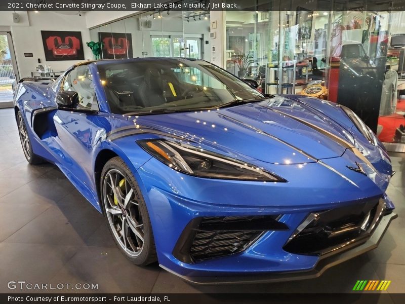 Front 3/4 View of 2021 Corvette Stingray Coupe