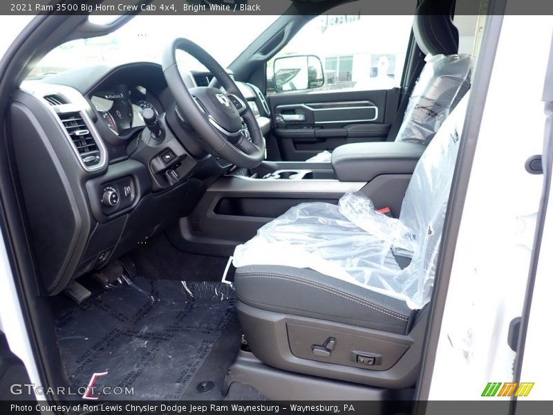 Bright White / Black 2021 Ram 3500 Big Horn Crew Cab 4x4