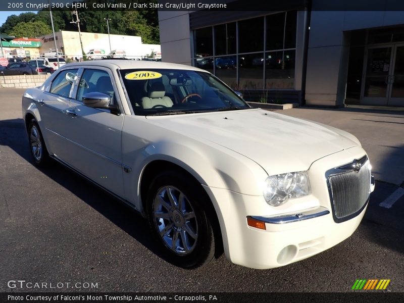 Cool Vanilla / Dark Slate Gray/Light Graystone 2005 Chrysler 300 C HEMI