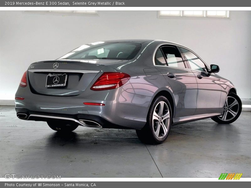 Selenite Grey Metallic / Black 2019 Mercedes-Benz E 300 Sedan