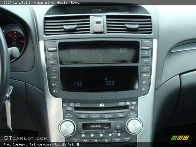 Alabaster Silver Metallic / Ebony 2007 Acura TL 3.2