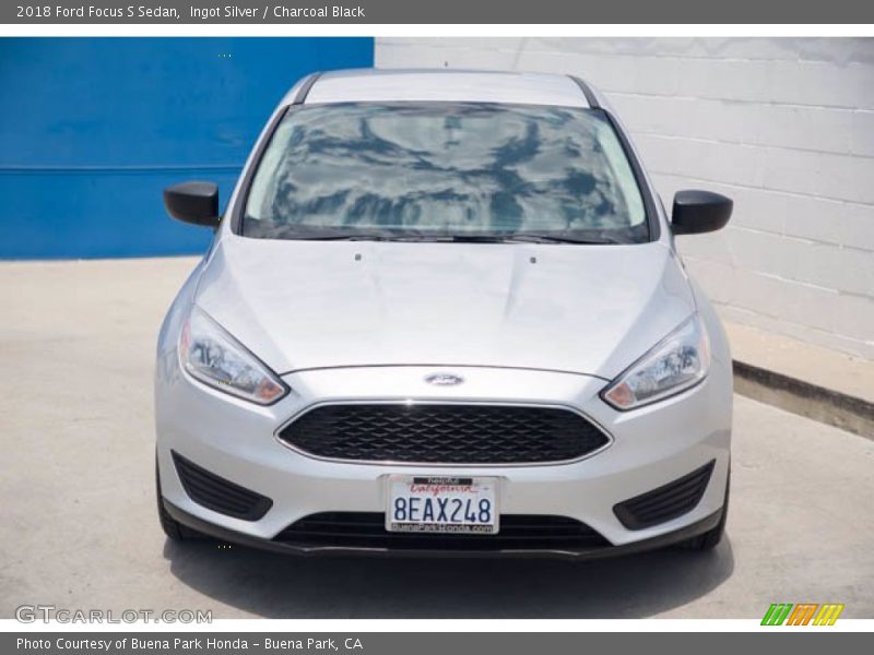 Ingot Silver / Charcoal Black 2018 Ford Focus S Sedan