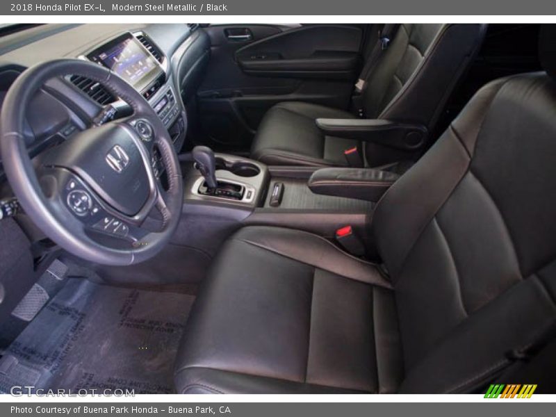 Modern Steel Metallic / Black 2018 Honda Pilot EX-L