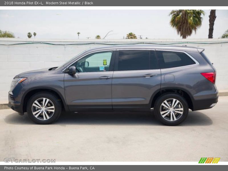 Modern Steel Metallic / Black 2018 Honda Pilot EX-L