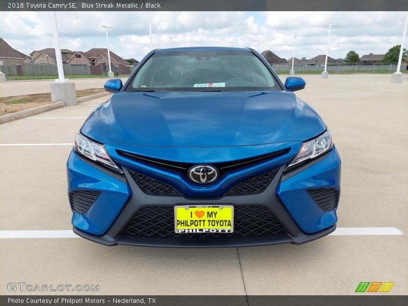 Blue Streak Metallic / Black 2018 Toyota Camry SE