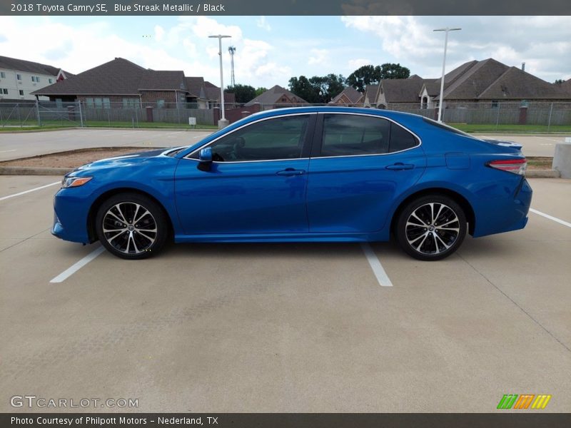 Blue Streak Metallic / Black 2018 Toyota Camry SE